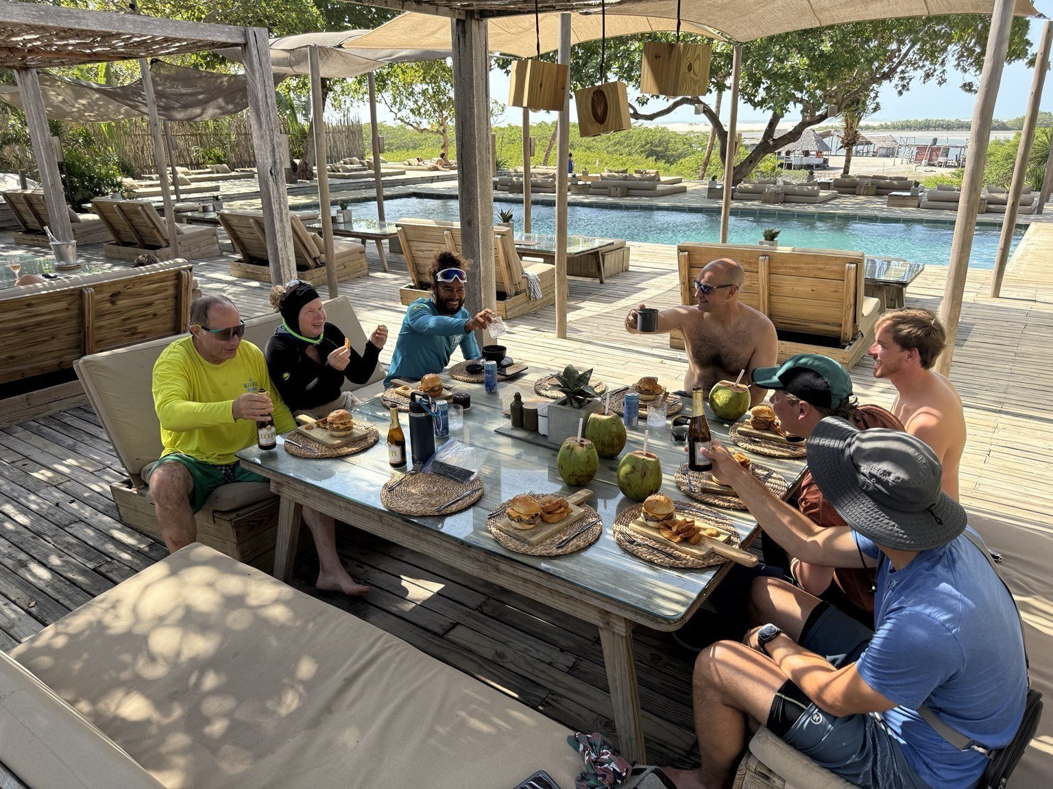 Breakfast together by the beach