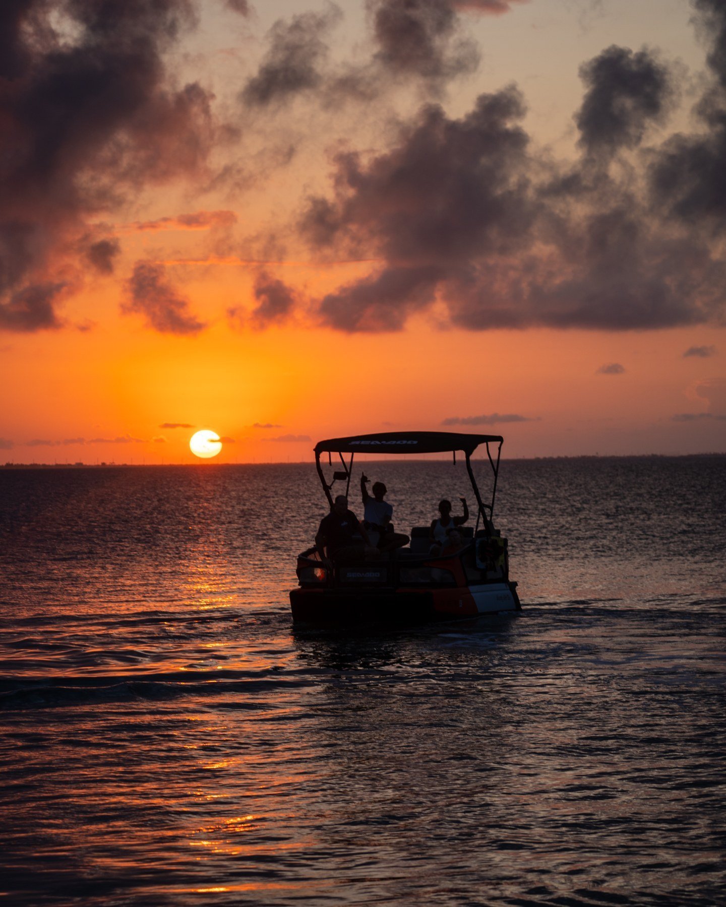 Sailing & Jetsking into the sunset